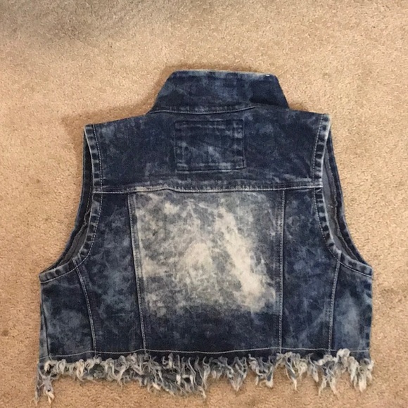 Rue 21 medium jean jacket - Picture 2 of 2